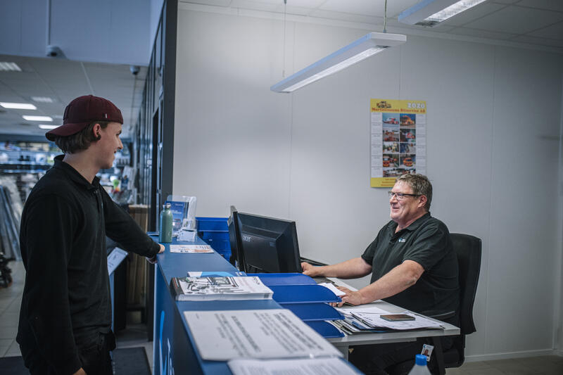 FAGFOLK MED GLIMT I ØYET